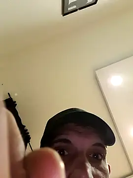 Nickiundjony online show from 04/07/26, 05:41