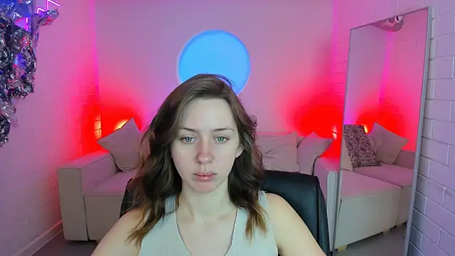 Snapshot of MeganClapp chatting on 05/08/26, 05:13 MeganClapp online show from 05/08/26, 05:13