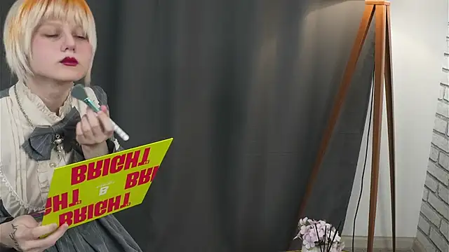 Snapshot of CarriKhano chatting on 04/06/26, 04:32 CarriKhano online show from 04/06/26, 04:32