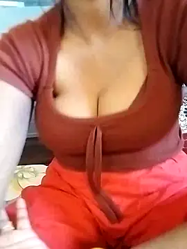 Hot-Monica-sexy online show from 04/05/26, 03:47