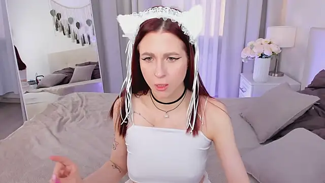 Sonya Miler online show from 04/28/26, 05:23