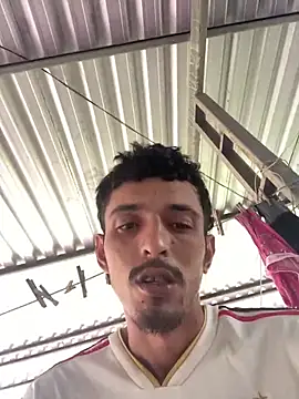 casalcapixaba28 online show from 04/18/26, 12:31