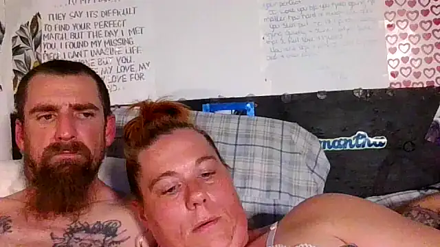 Snapshot of JSfreakycouple chatting on 04/03/26, 08:07 JSfreakycouple online show from 04/03/26, 08:07