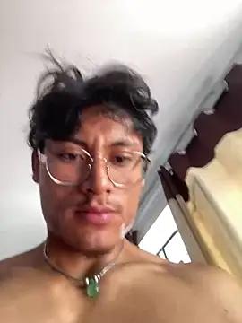 cachero0224 online show from 04/12/26, 02:44