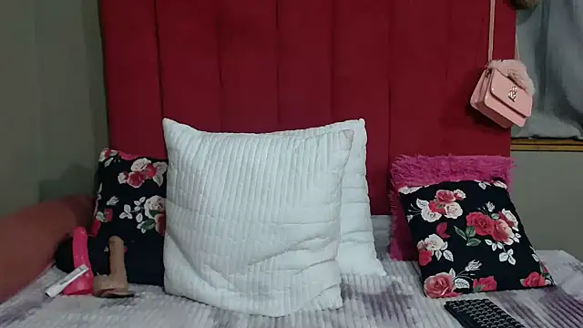 PinkyxGodess online show from 05/24/26, 08:25
