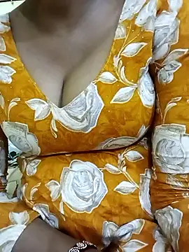 Snapshot of Alisha-sexy chatting on 05/29/26, 03:21 Alisha-sexy online show from 05/29/26, 03:21