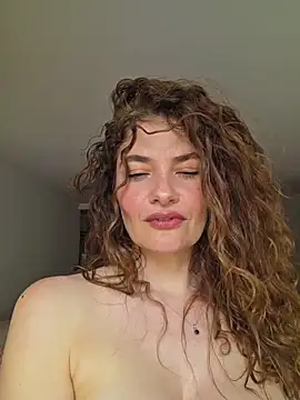 Snapshot of CelineBoyer_ chatting on 05/24/26, 07:19 CelineBoyer online show from 05/24/26, 07:19