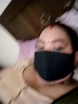 Kajal-Sharma00 online show from 04/13/26, 10:21