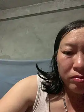Snapshot of candy-beo chatting on 04/30/26, 01:50 candy-beo online show from 04/30/26, 01:50