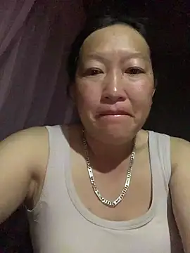 Snapshot of candy-beo chatting on 05/03/26, 08:15 candy-beo online show from 05/03/26, 08:15