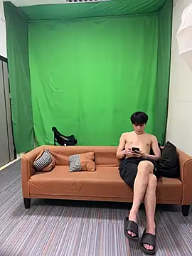 wxh8866 online show from 04/07/26, 08:48