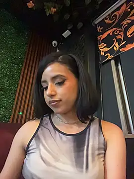 Snapshot of SusanneGrace chatting on 05/27/26, 01:57 SusanneGrace online show from 05/27/26, 01:57