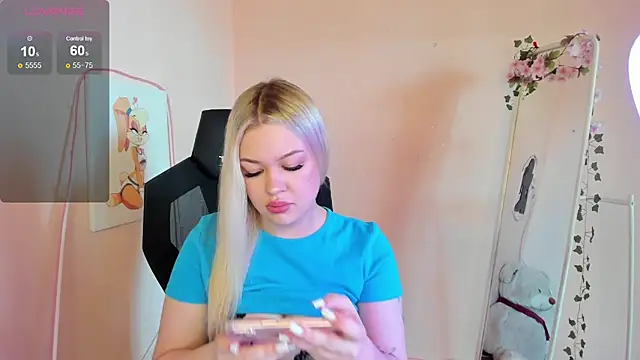 Snapshot of AmeliePeach chatting on 06/01/26, 02:57 AmeliePeach online show from 06/01/26, 02:57