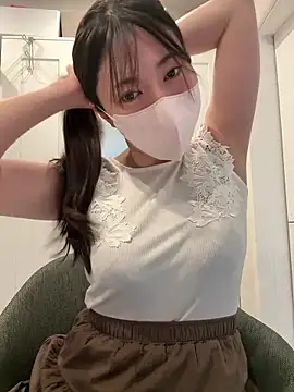 Snapshot of hiyori_hiyochan chatting on 07/25/26, 06:44 hiyori hiyochan online show from 07/25/26, 06:44