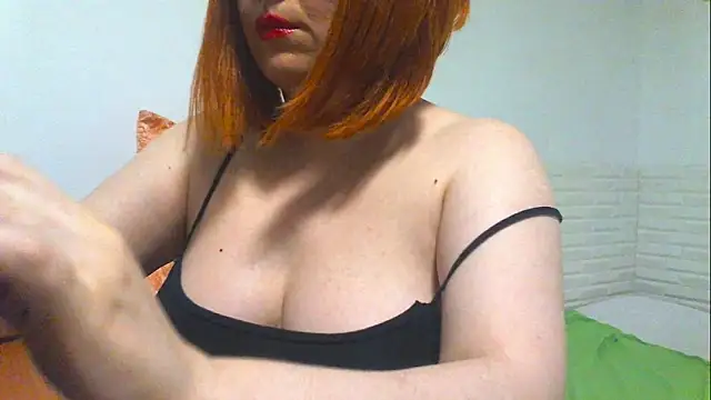 Snapshot of SimplyMaria777 chatting on 05/17/26, 06:00 SimplyMaria777 online show from 05/17/26, 06:00