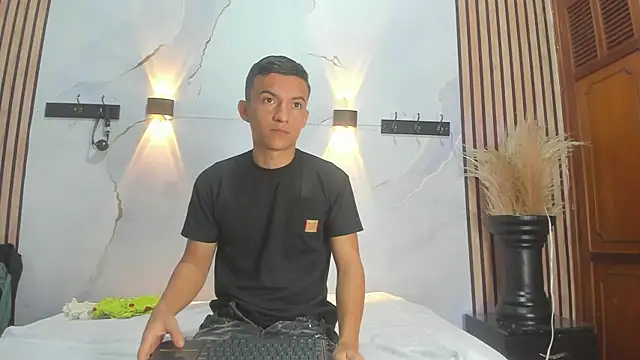 DilanAndKing online show from 04/12/26, 01:16