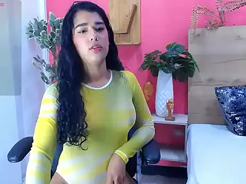 Snapshot of liahspencer chatting on 04/16/26, 07:03 liahspencer online show from 04/16/26, 07:03