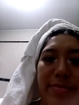 Snapshot of BlancaNievesxxo chatting on 04/08/26, 01:05 BlancaNievesxxo online show from 04/08/26, 01:05