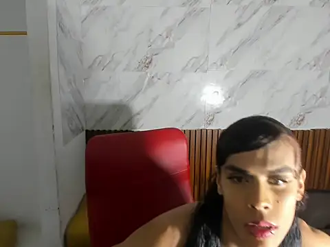 stefani robles online show from 05/18/26, 11:54