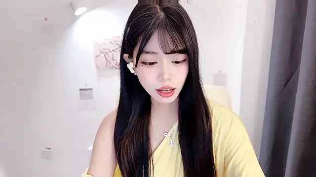 Snapshot of Kitteovo chatting on 07/12/26, 11:56 Kitteovo online show from 07/12/26, 11:56