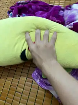 Snapshot of tanluc144444 chatting on 04/07/26, 03:56 tanluc144444 online show from 04/07/26, 03:56