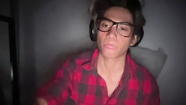 i102056 online show from 04/05/26, 01:19