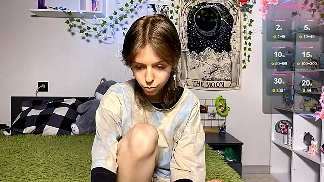 LunaBless online show from 04/09/26, 08:14