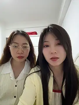 xiaoyu-521 online show from 04/18/26, 03:49
