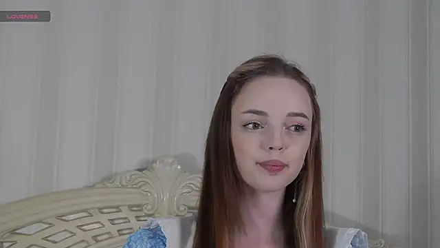 Snapshot of LianaGracee chatting on 05/31/26, 10:22 LianaGracee online show from 05/31/26, 10:22