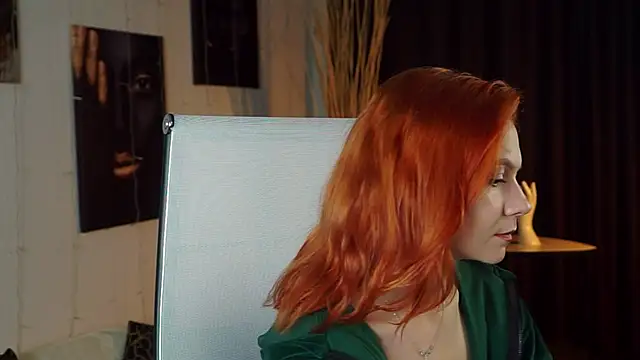 LisaAris online show from 06/18/26, 09:30
