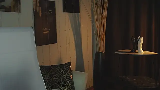 LisaAris online show from 06/23/26, 07:12