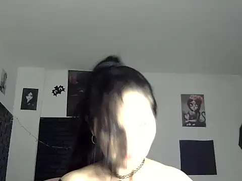 Snapshot of salomediamond chatting on 04/15/26, 02:29 salomediamond online show from 04/15/26, 02:29