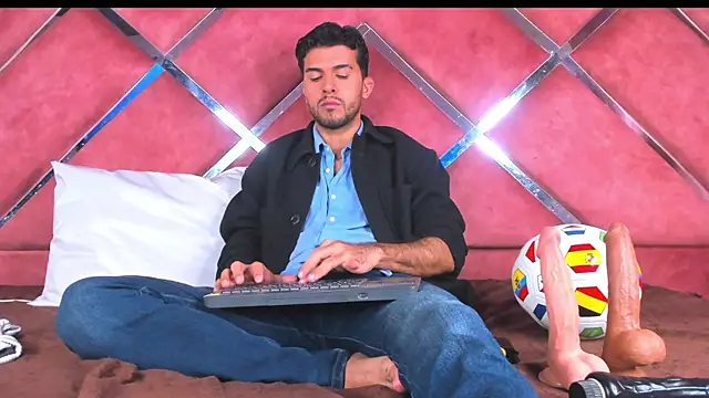 RodrigoColby2 online show from 06/22/26, 03:25