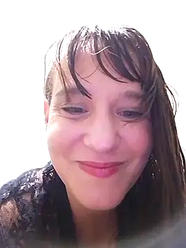 Snapshot of Maggie38 chatting on 05/12/26, 07:49 Maggie38 online show from 05/12/26, 07:49