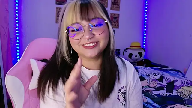 Snapshot of ZoeyDoll_ chatting on 04/16/26, 11:18 ZoeyDoll online show from 04/16/26, 11:18