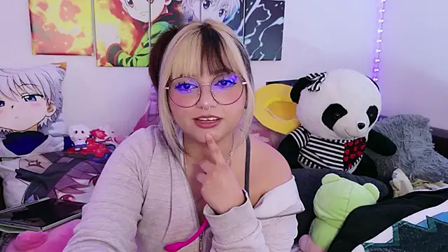 Snapshot of ZoeyDoll_ chatting on 04/25/26, 10:51 ZoeyDoll online show from 04/25/26, 10:51