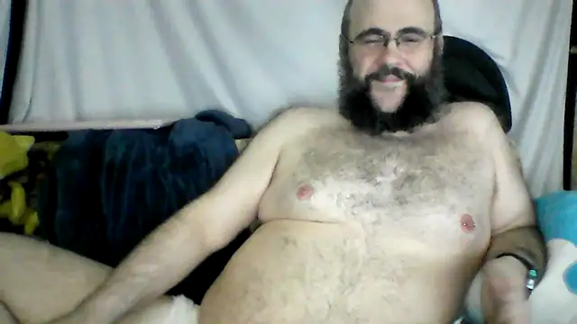 Snapshot of BriTheTopBear chatting on 04/15/26, 05:25 BriTheTopBear online show from 04/15/26, 05:25