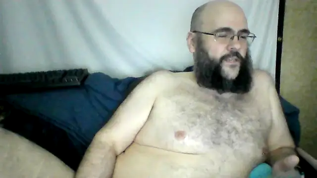 Snapshot of BriTheTopBear chatting on 04/21/26, 01:42 BriTheTopBear online show from 04/21/26, 01:42