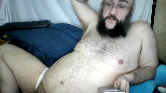 Snapshot of BriTheTopBear chatting on 04/22/26, 01:52 BriTheTopBear online show from 04/22/26, 01:52