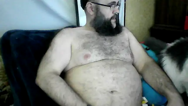 Snapshot of BriTheTopBear chatting on 05/31/26, 01:36 BriTheTopBear online show from 05/31/26, 01:36