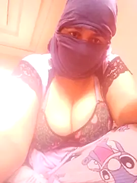 Monita-56 online show from 04/07/26, 09:43