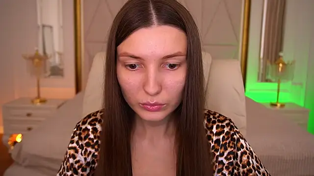 Snapshot of AshleyBaie chatting on 07/14/26, 12:00 AshleyBaie online show from 07/14/26, 12:00