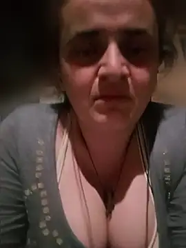 AnabelBexley online show from 04/14/26, 06:25