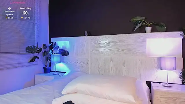 Snapshot of angelina_hilton chatting on 06/05/26, 11:49 angelina hilton online show from 06/05/26, 11:49