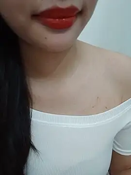 Luckyy29 online show from 06/24/26, 04:33