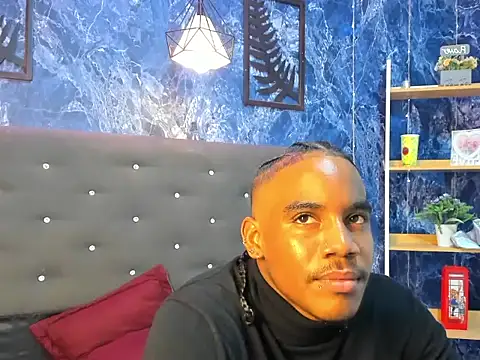 Snapshot of axel_silva4 chatting on 06/14/26, 02:24 axel silva4 online show from 06/14/26, 02:24