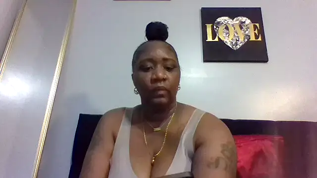 amberchill26 online show from 04/27/26, 03:10