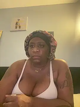 Snapshot of amberchill26 chatting on 07/17/26, 01:56 amberchill26 online show from 07/17/26, 01:56