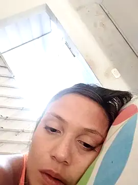 Snapshot of Raianaferreira chatting on 04/08/26, 07:03 Raianaferreira online show from 04/08/26, 07:03