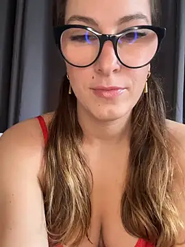 Snapshot of Miarose_gabani chatting on 06/29/26, 03:23 Miarose gabani online show from 06/29/26, 03:23